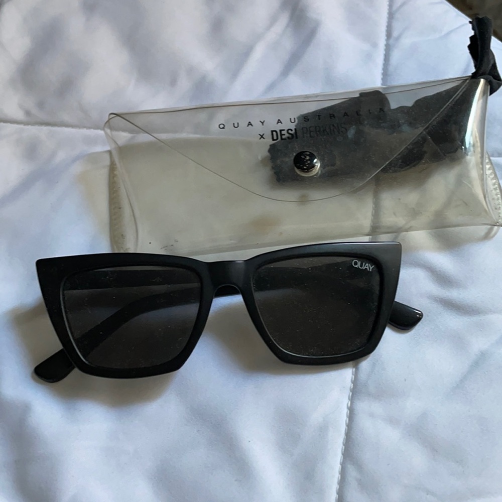 Quay Australia sunglasses “dont@me”